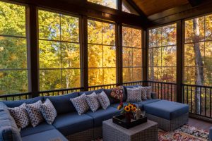 Creating a Cozy Retreat with Custom Sunrooms Creating a Cozy Retreat with Custom Sunrooms