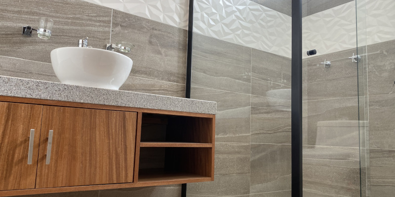 The Ultimate Guide to Custom Shower Enclosures for Your Home